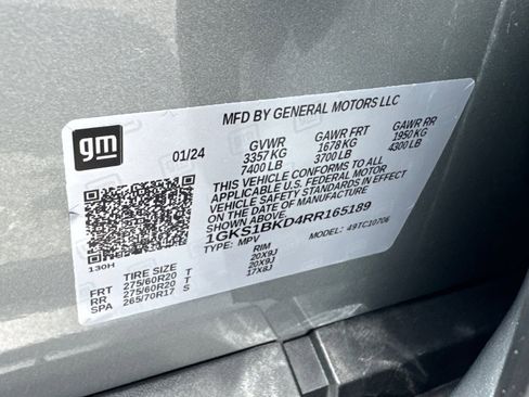 Used 2024 GMC Yukon SLT w/ SLT Luxury Package RWD image 34