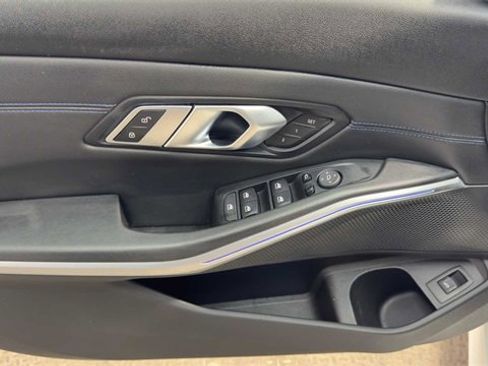 Used 2020 BMW M340i image 22