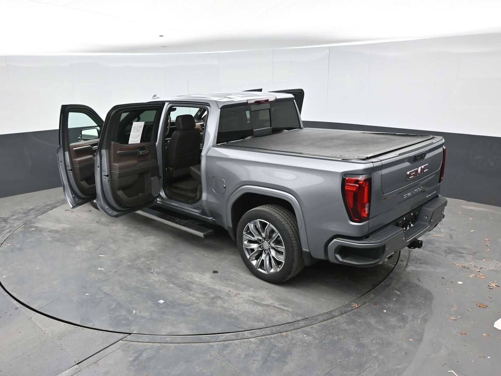 Used 2025 GMC Sierra 1500 Denali w/ Denali Reserve Package AWD/4WD image 52