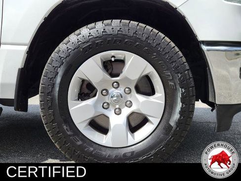 Used 2022 RAM 1500 Big Horn AWD/4WD image 12
