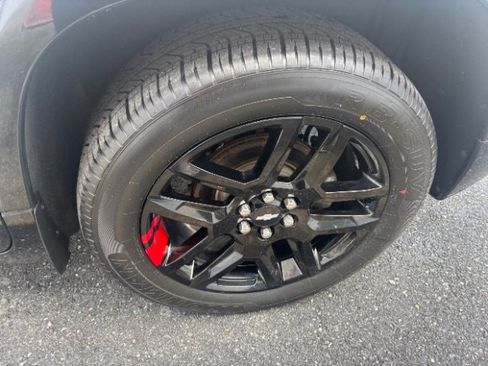 Used 2018 Chevrolet Traverse Premier w/ Redline Edition image 42