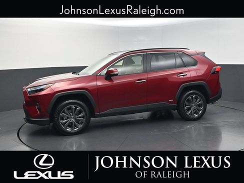 Used 2024 Toyota RAV4 Limited w/ Advanced Technology Package AWD/4WD image 2