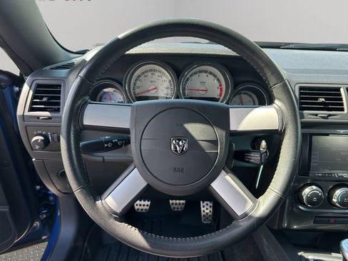 Used 2009 Dodge Challenger R/T RWD image 15