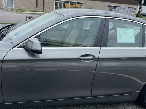 Used 2014 BMW 535i xDrive Sedan AWD/4WD image 4