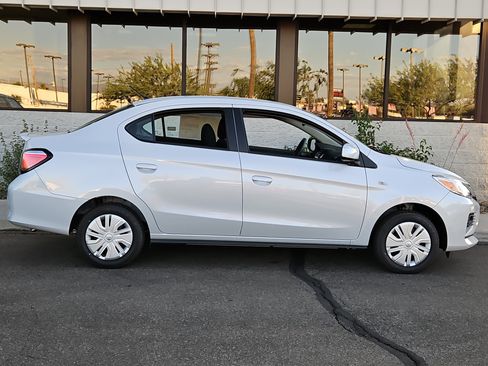 New 2024 Mitsubishi Mirage G4 ES image 5