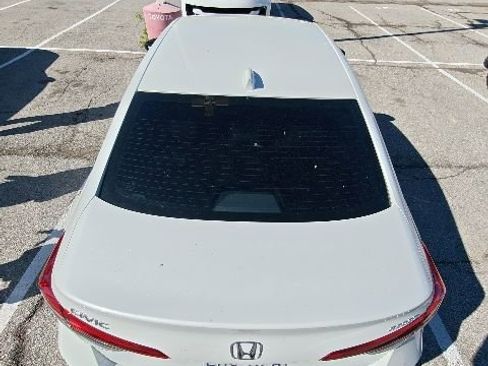 Used 2022 Honda Civic Sport image 7