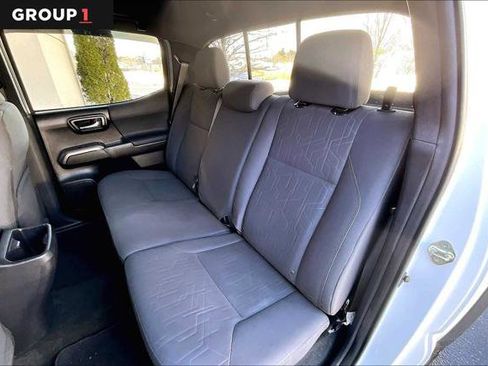 Certified 2018 Toyota Tacoma TRD Off-Road w/ Technology Package image 20