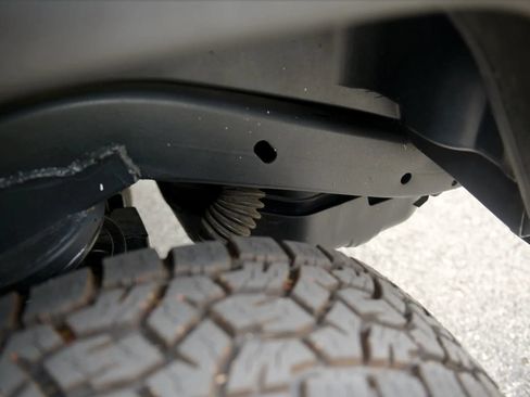 Used 2004 Jeep Wrangler 4WD w/ 30" Tire & Wheel Group image 37