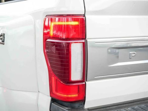 Used 2021 Ford F450 Platinum w/ FX4 Off-Road Package AWD/4WD image 10
