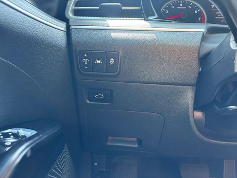 Used 2022 Kia K5 GT-Line FWD image 23