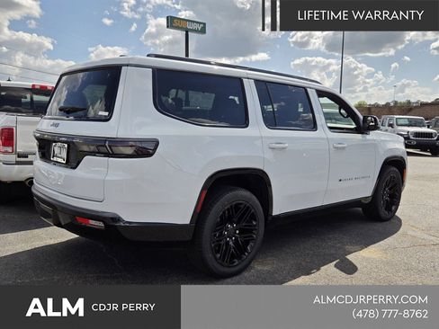 New 2026 Jeep Grand Wagoneer Limited AWD/4WD image 13