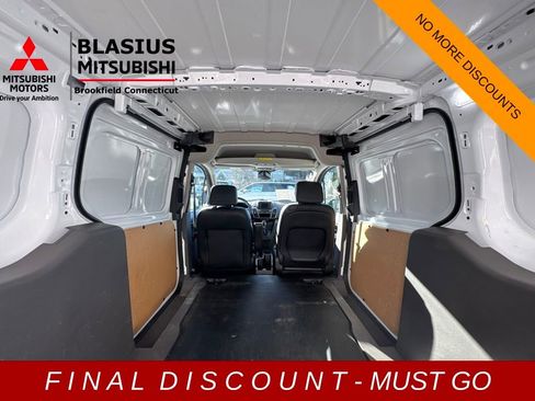 Used 2022 Ford Transit Connect XL image 25