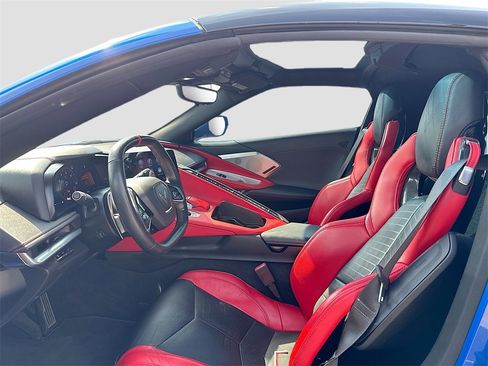 Used 2023 Chevrolet Corvette Stingray Preferred Cpe w/ Z51 Performance Package image 10