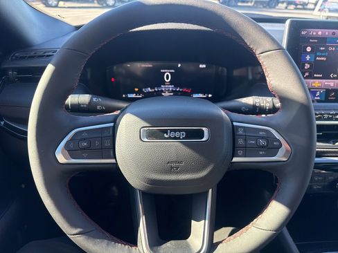 Certified 2024 Jeep Compass Trailhawk w/ Trailhawk Elite Group image 19