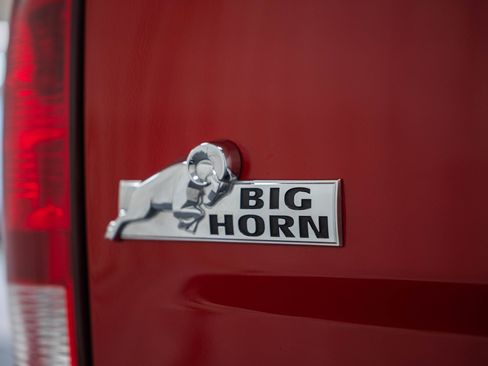 Used 2018 RAM 2500 Big Horn w/ Harvest Edition image 25