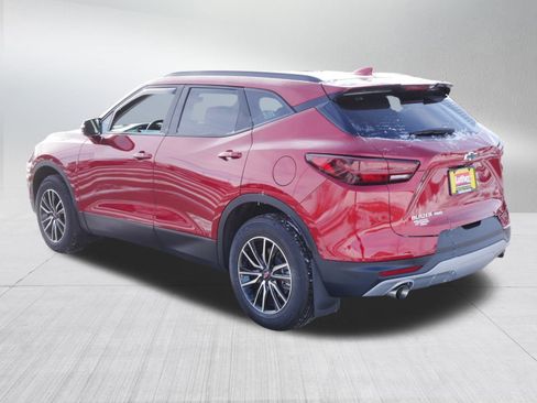 Used 2024 Chevrolet Blazer LT w/ Sound & Technology Package image 5