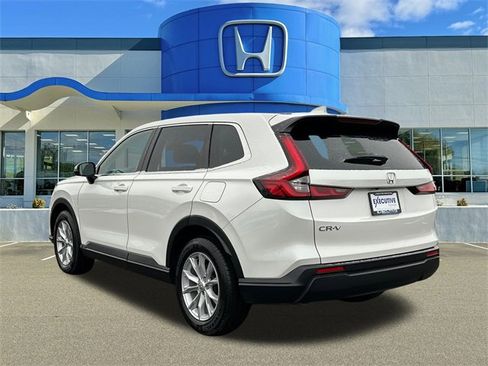 Used 2024 Honda CR-V EX image 4