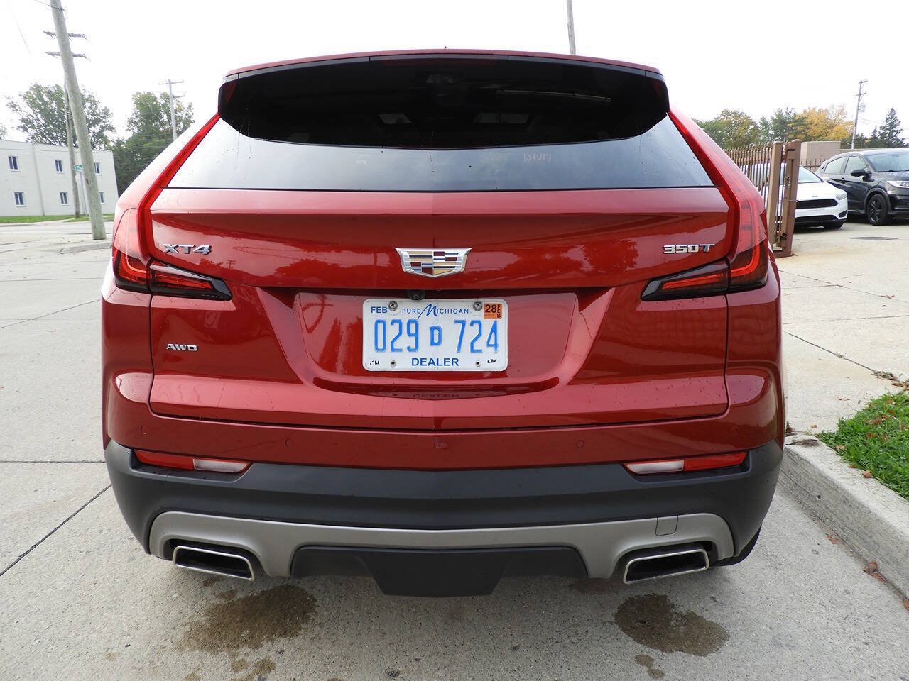 Used 2021 Cadillac XT4 Premium Luxury AWD/4WD image 7