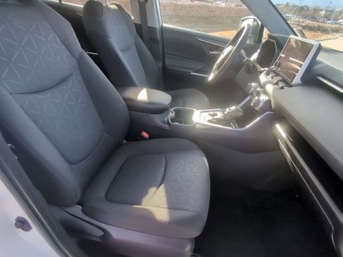 Used 2024 Toyota RAV4 XLE image 32