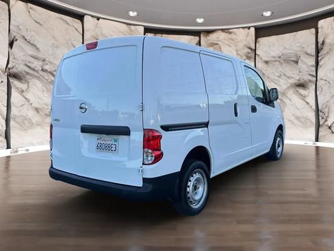 Used 2021 Nissan NV200 S FWD image 6