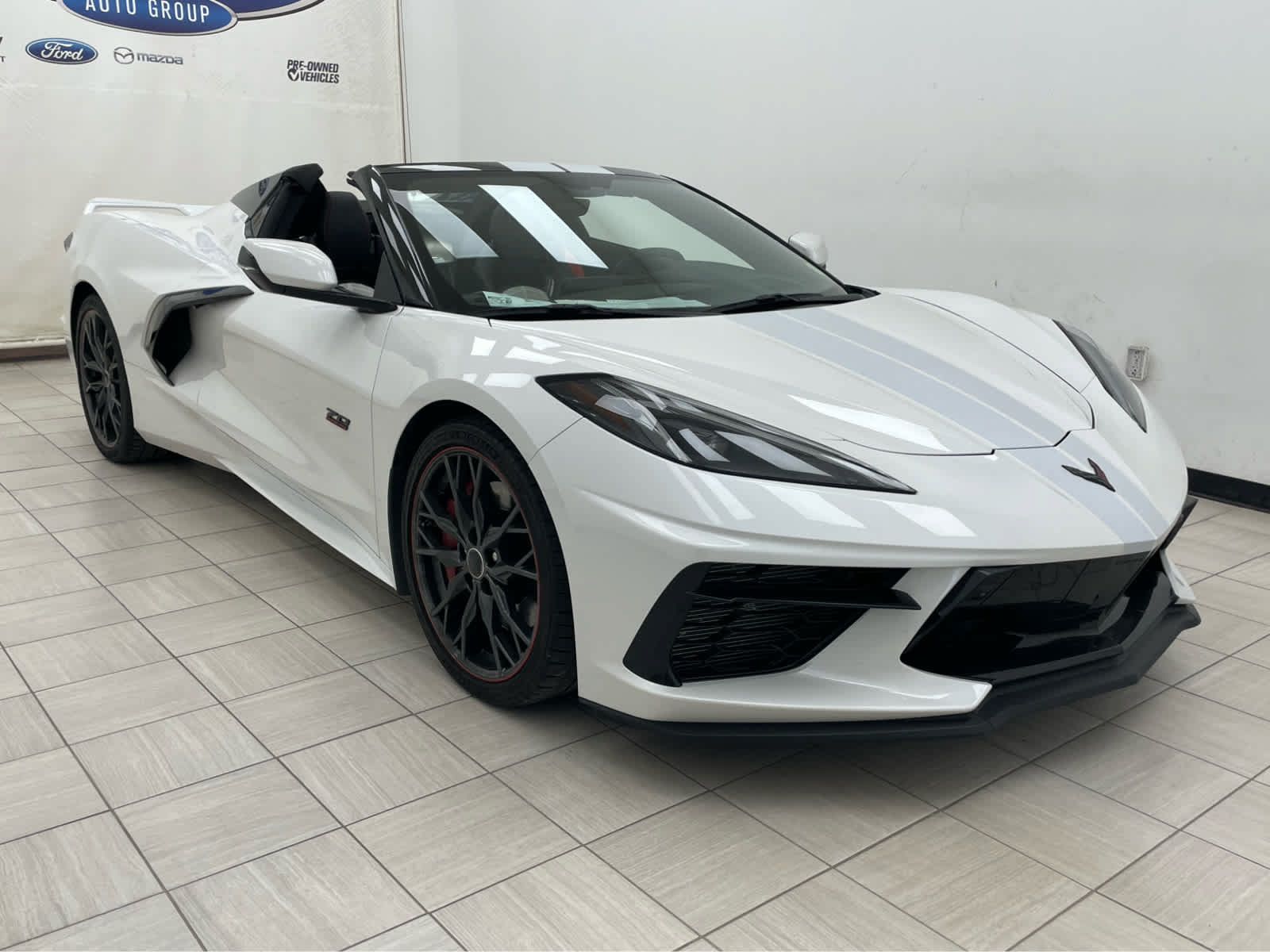 Certified 2023 Chevrolet Corvette Stingray Premium Conv w/ Z51 Performance Package RWD image 17