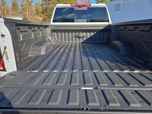 New 2026 Chevrolet Silverado 3500 High Country w/ High Country Premium Package image 36