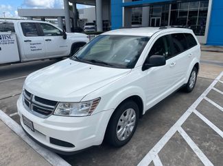 Used 2017 Dodge Journey SE FWD video 1