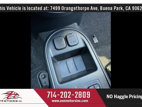 Used 2012 MAZDA MAZDA2 Sport FWD image 33