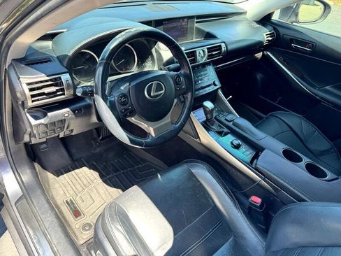 Used 2014 Lexus IS 350 image 12