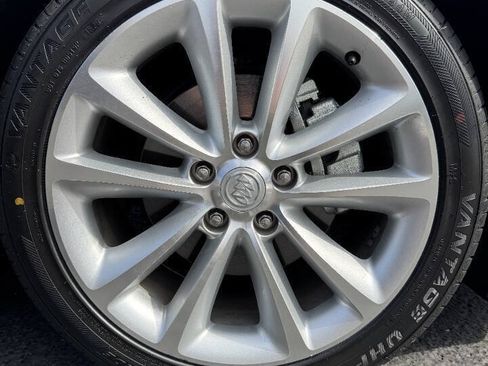 Used 2012 Buick Verano Convenience FWD image 10