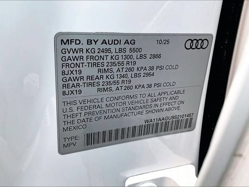 Used 2025 Audi Q5 Premium w/ Convenience Package AWD/4WD image 19