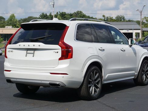 Used 2017 Volvo XC90 T6 Momentum w/ Vision Package AWD/4WD image 7