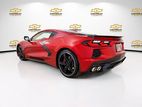 Used 2021 Chevrolet Corvette Stingray Premium Cpe w/ Engine Appearance Package RWD image 6