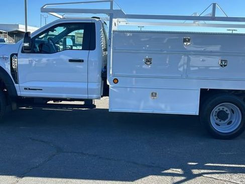 New 2025 Ford F550 4x4 Regular Cab Super Duty image 2