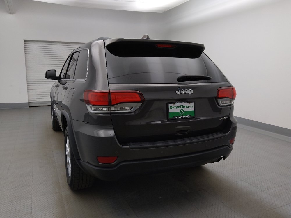 Used 2021 Jeep Grand Cherokee Laredo RWD image 6