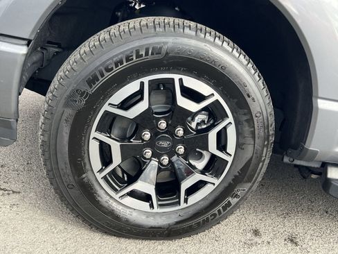 Used 2023 Ford F150 Lightning XLT image 12