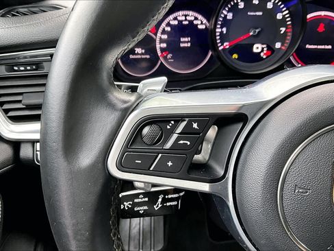 Used 2020 Porsche Panamera 4 AWD/4WD image 23