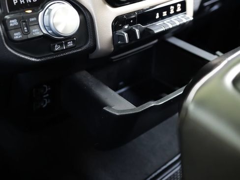 Used 2020 RAM 1500 Laramie AWD/4WD image 21