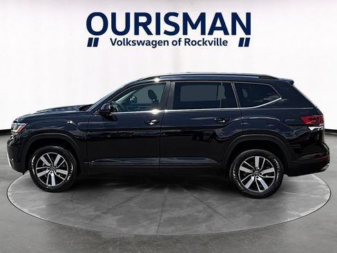 Used 2023 Volkswagen Atlas SE AWD/4WD image 3