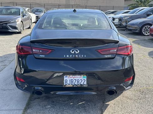 Used 2017 INFINITI Q60 3.0t image 3
