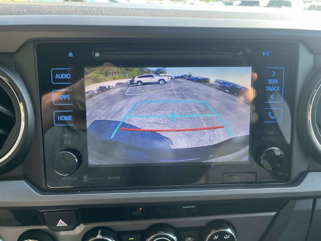 Used 2017 Toyota Tacoma TRD Off-Road w/ Tow Package AWD/4WD image 32