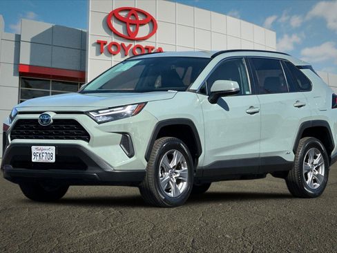 Certified 2023 Toyota RAV4 XLE AWD/4WD image 7