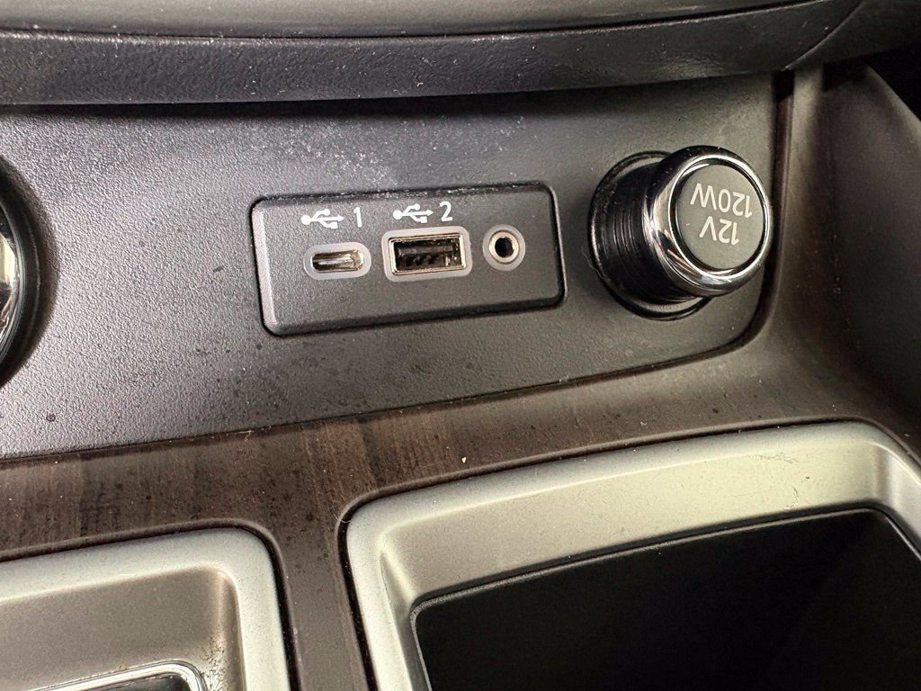 Used 2019 Nissan Murano Platinum w/ Cargo Package FWD image 32