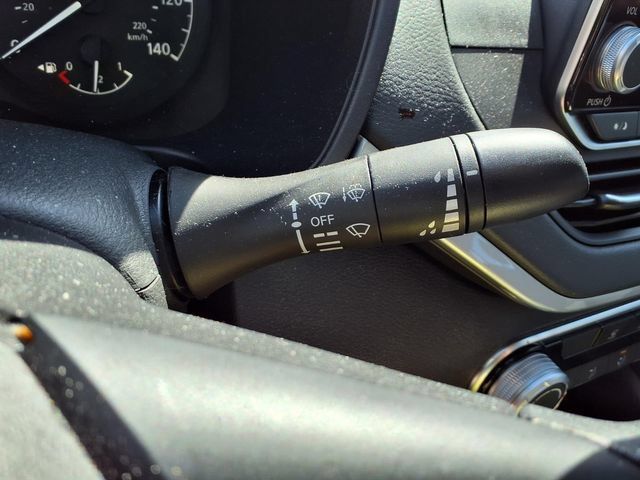 Used 2025 Nissan Altima 2.5 S FWD image 12