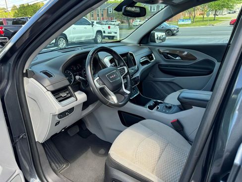 Used 2018 GMC Terrain SLE w/ Driver Convenience Package image 17