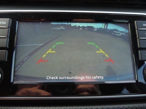 Used 2021 Nissan Kicks S FWD image 28