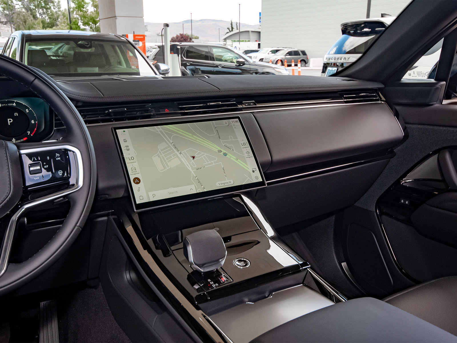 New 2026 Land Rover Range Rover Sport SE AWD/4WD image 24