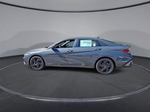 New 2026 Hyundai Elantra SEL Sport Premium FWD image 6