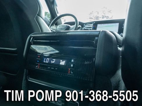 Used 2022 Jeep Wagoneer Series III w/ Premium Group I RWD image 22