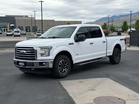 Used 2015 Ford F150 XLT w/ Equipment Group 302A Luxury AWD/4WD image 6